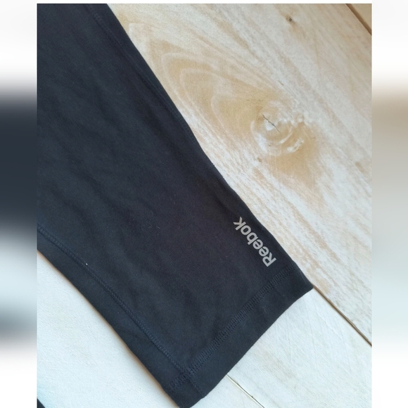 NWT Reebok Women's Sport Black Stretch Cotton Capris Size Small - Picture 5 of 6